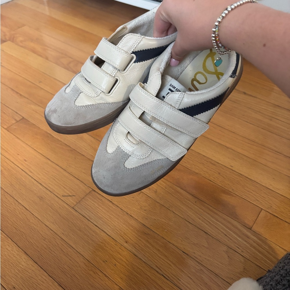 Sam Edelman Cream and Navy Sneakers